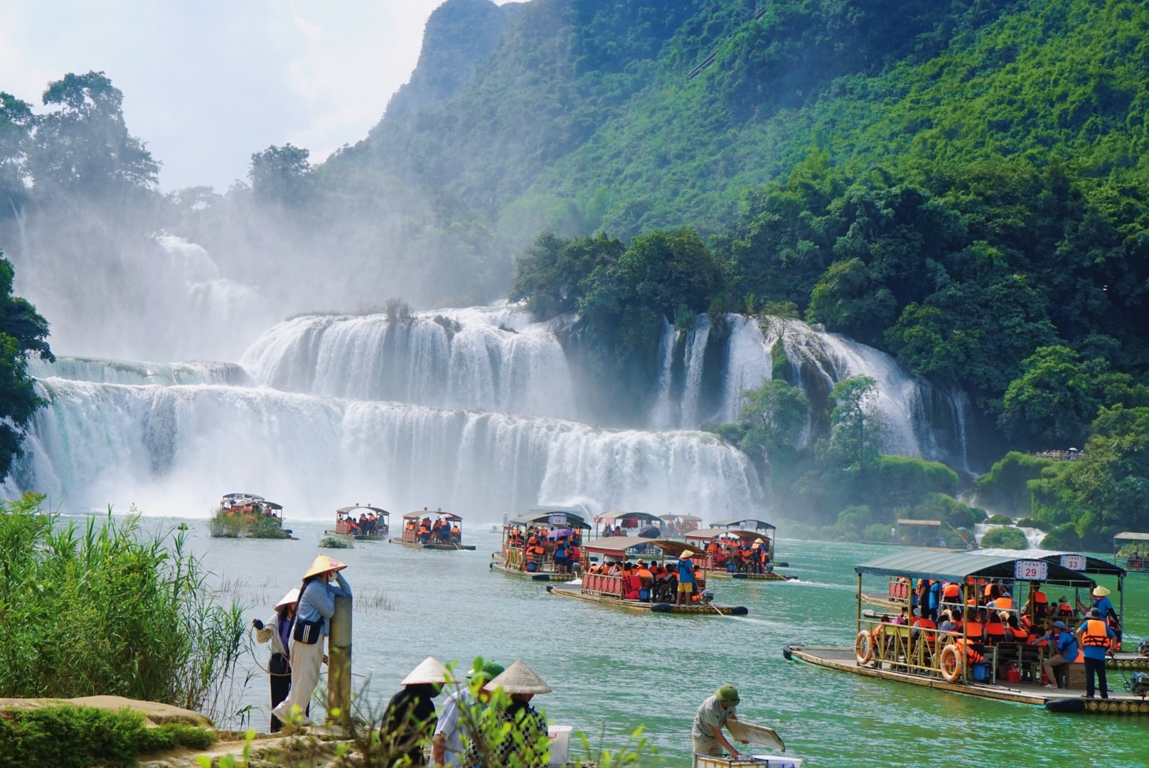 545963279 4188123281507487 8929349513429487444 N