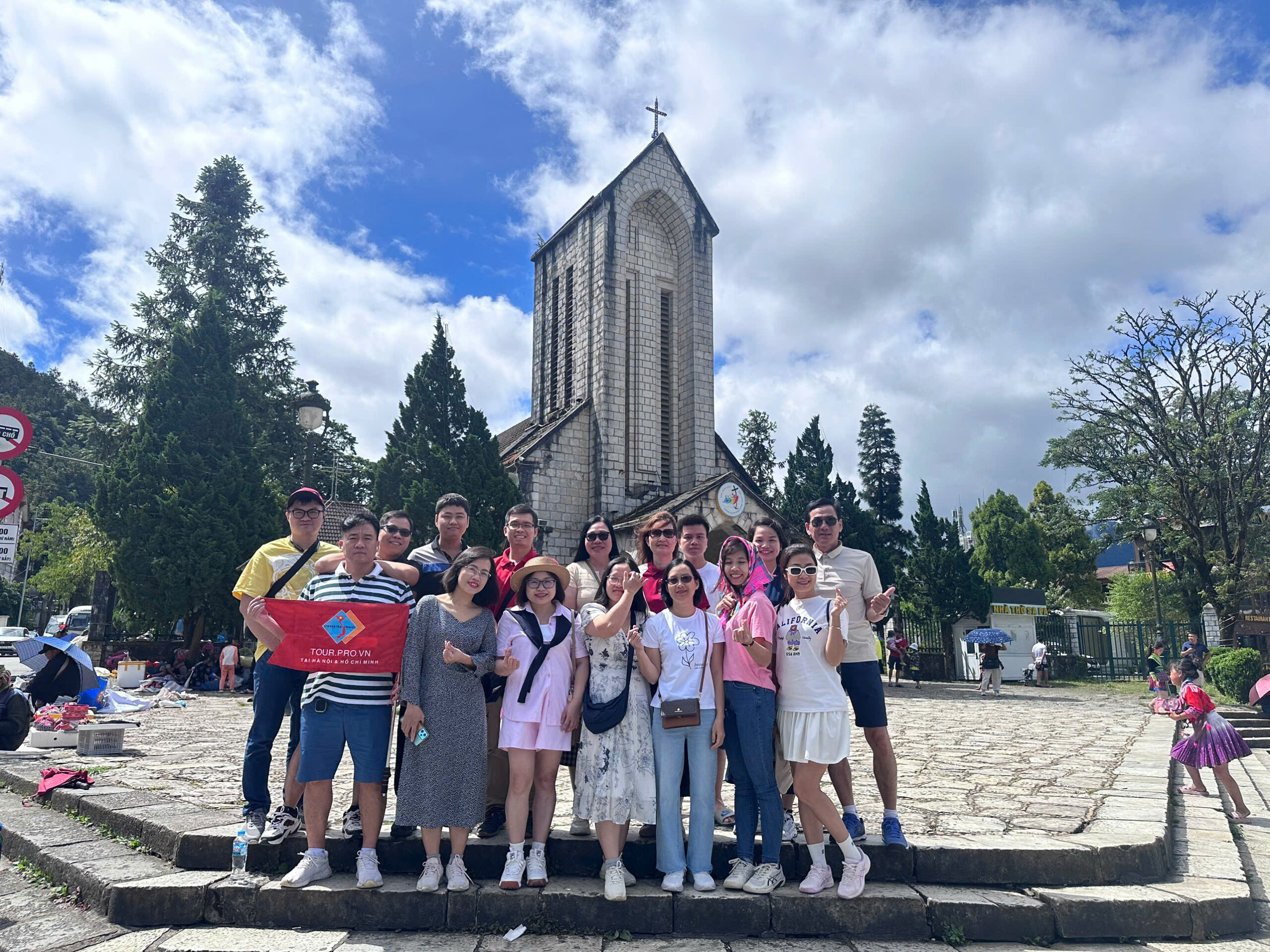 Khám Phá Những Địa Điểm Tham Quan Không Nên Bỏ Qua tại Sapa